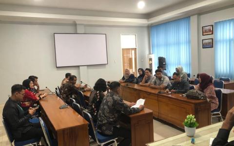 DPMPTSP Fasilitasi Pelaku Usaha dalam Penyampaian LKPM